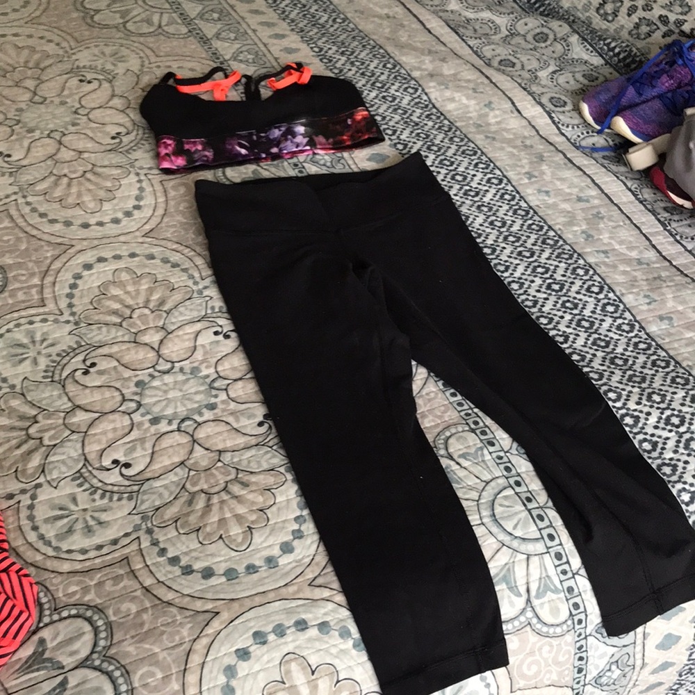 Lululemon crop leggings and sports bra